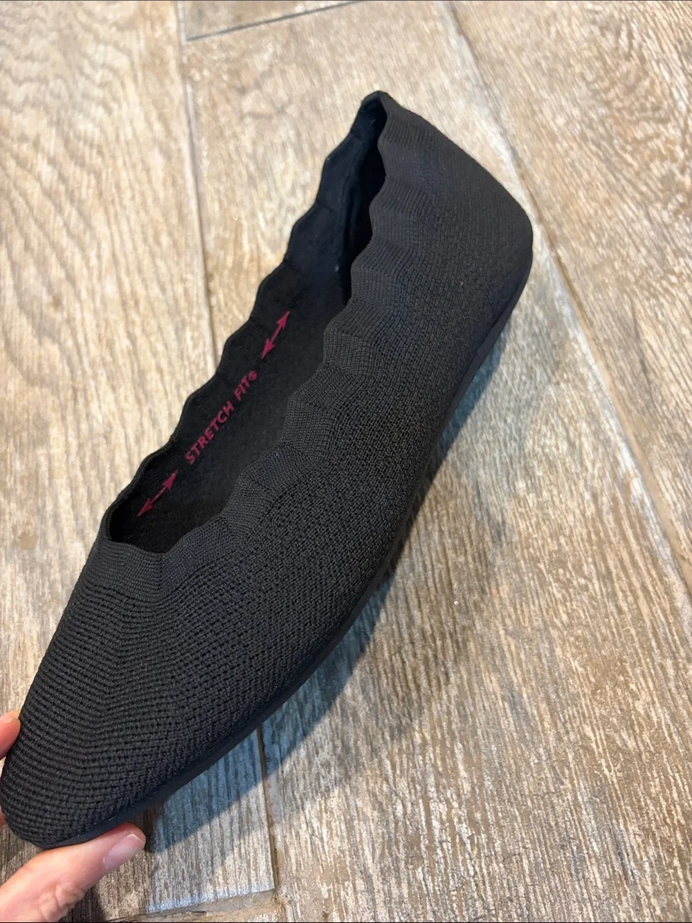 Skechers Women's Cleo Black Knit Slip-On Ballet Flats size 9.5 wide